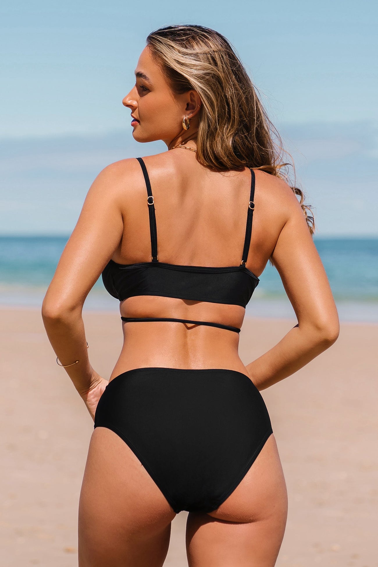 Dreamscapes Buckled Tri & Mid Rise Hipster Bikini Set