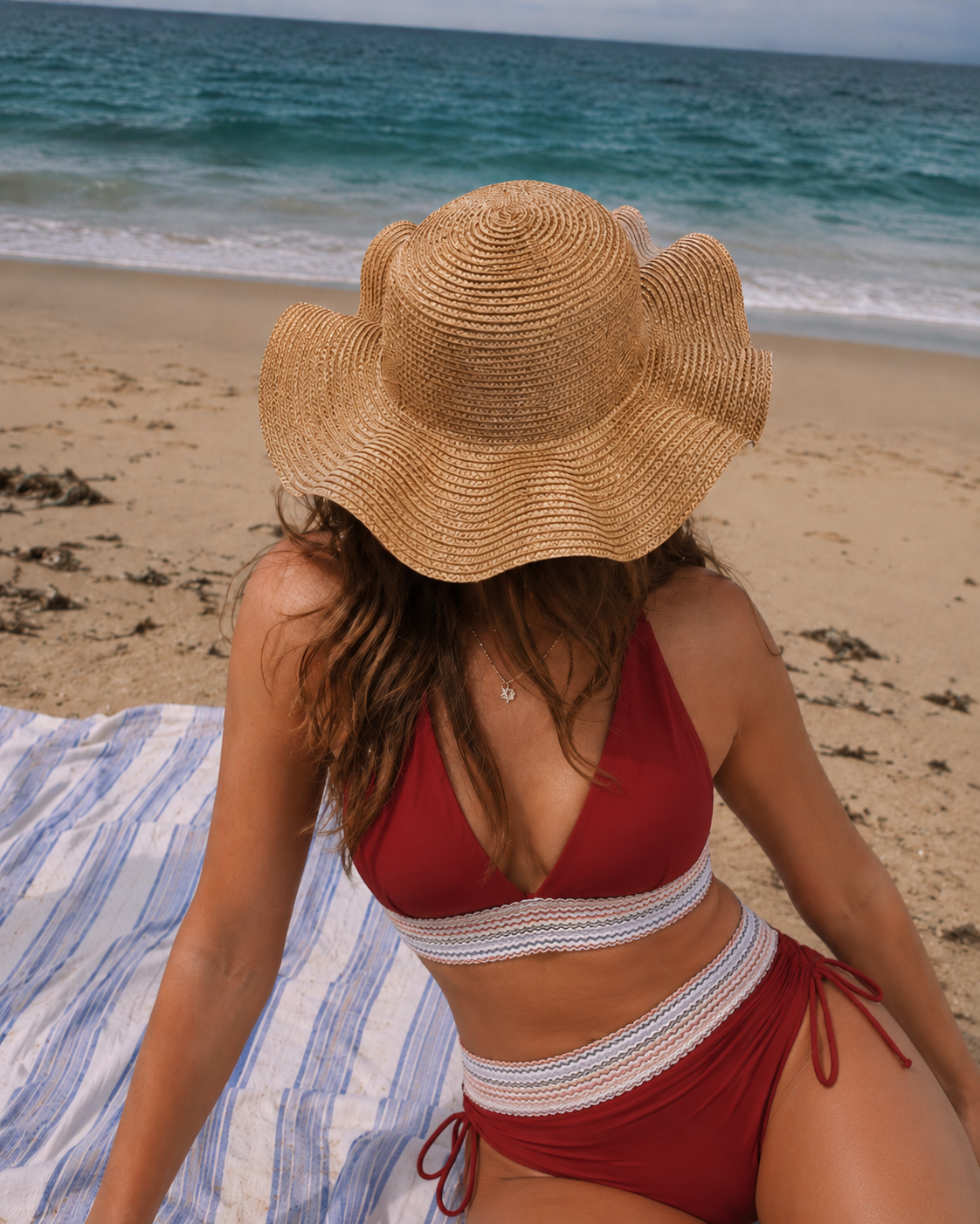 Bikini a vita alta con controllo pancia e design color block - Rosso cappello mare
